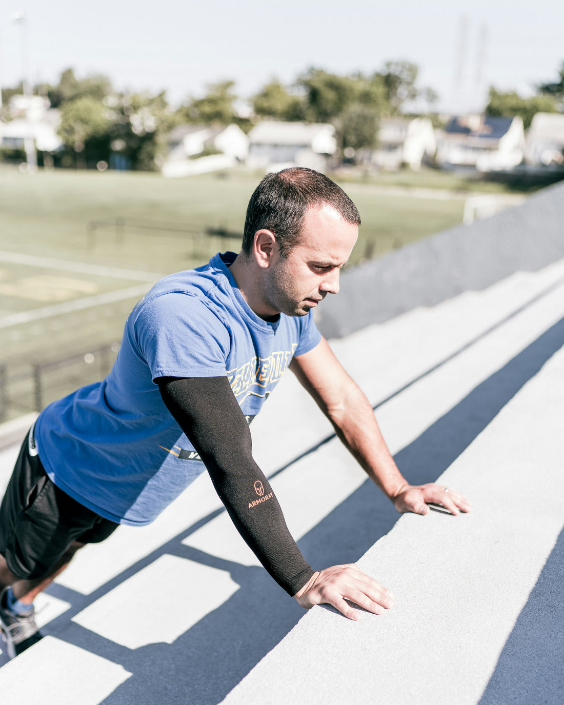 The Ultimate Guide to Black Arm Sleeves: Benefits, Uses, and Styling Tips