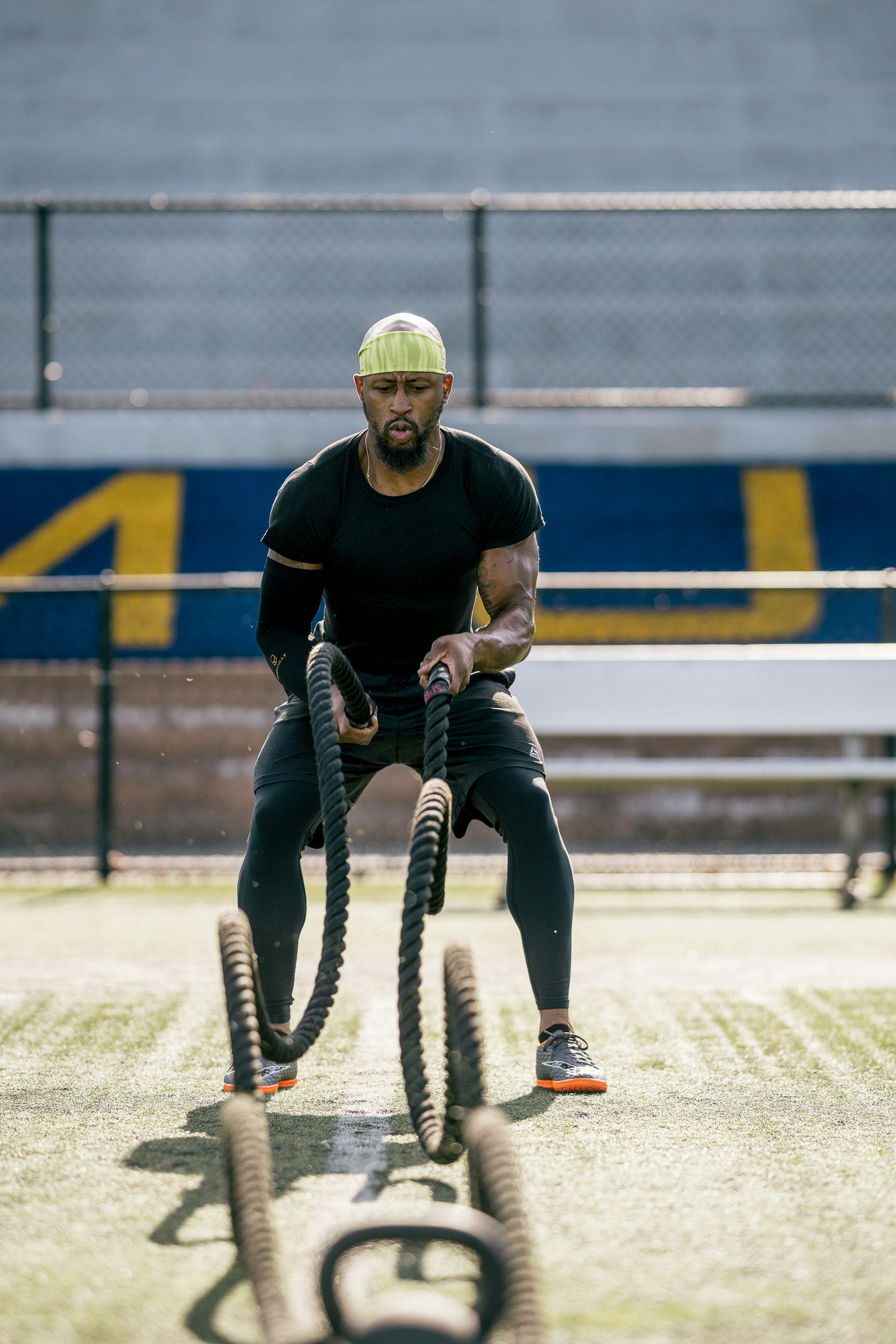 How Armoray's Cutting-Edge Sports Gear Transforms Athletic Performance and Recovery
